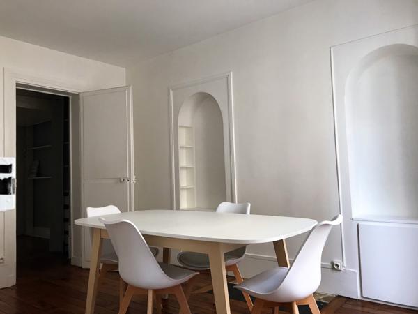 Appartement Paris 2 pièces 48 m2