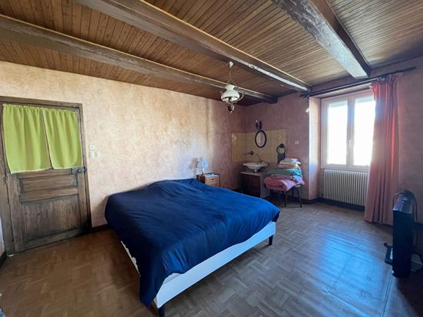 Maison ancienne à vendre à Anché - 4 pièces, 101 m²