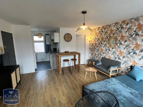 Appartement à louer 1 pièce 30.24m²