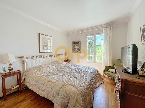 Maison à vendre  6 pièces •  Sainte-Maxime