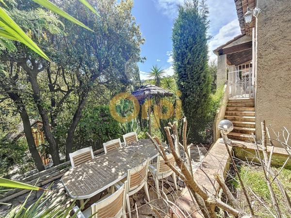 Maison à vendre  6 pièces •  Sainte-Maxime