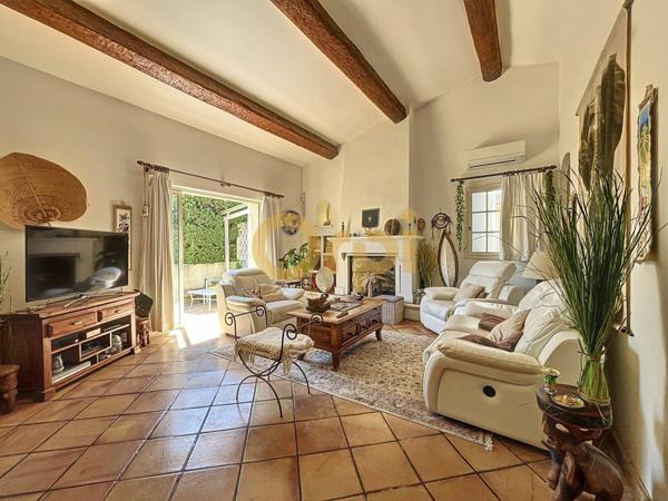 Maison à vendre  6 pièces •  Sainte-Maxime