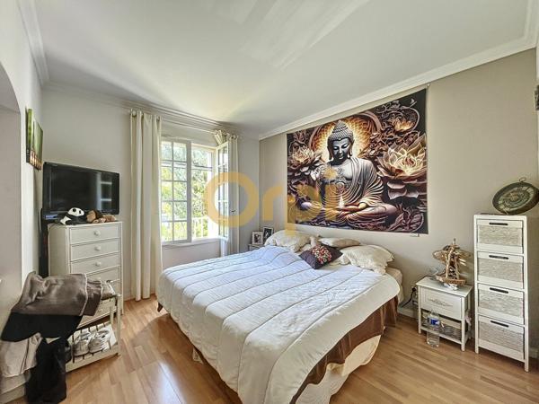 Maison à vendre  6 pièces •  Sainte-Maxime