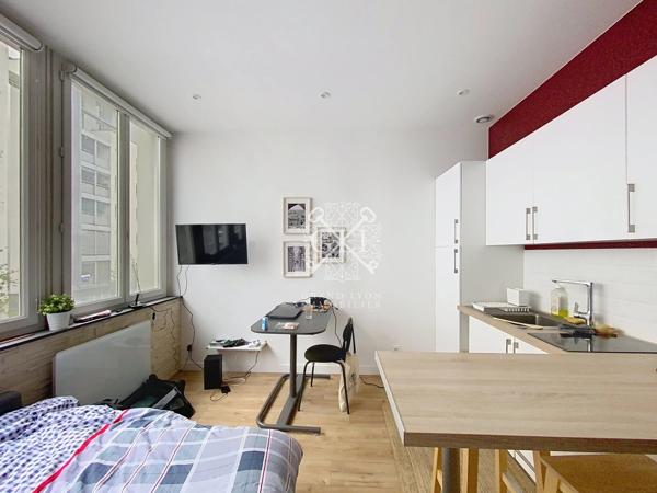 Studio avec stationnement – 69008 Lyon