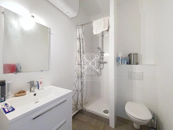 Studio avec stationnement – 69008 Lyon
