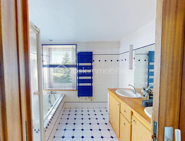 Corps de ferme de 410 m²