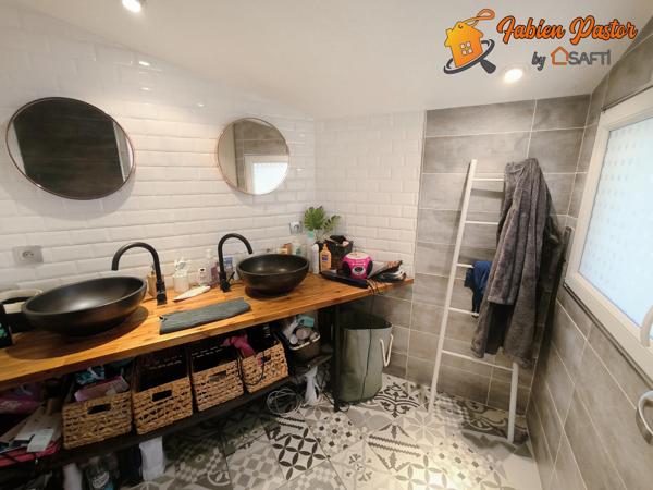 Maison 4 pièces 83 m², 2 terrasses, non mitoyenne