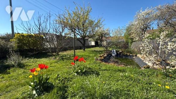 A VENDRE - Châlons-en-Champagne - Longère de type 4 avec jardin et garage 

Située à proximit...