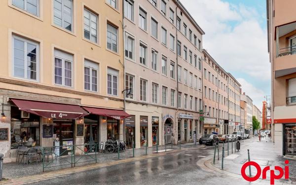 Appartement à vendre    3 pièces • 82,34 m2 Lyon 4