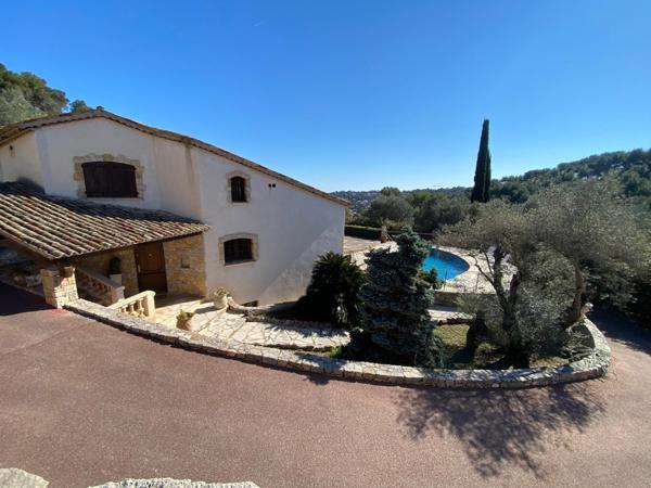 Vallauris (06220) Viager sans rente, VALLAURIS, Villa 7 de 387 m² habitables + piscine