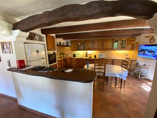 Vallauris (06220) Viager sans rente, VALLAURIS, Villa 7 de 387 m² habitables + piscine