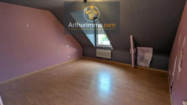 Vente                                                      Maison
                        
                     5 pièces                      122 m2                     à Josselin