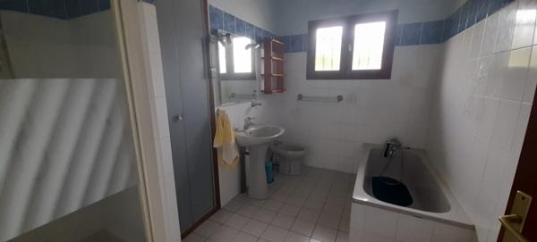 Jolie maison 5 pièces au centre ville de Gujan Mestras