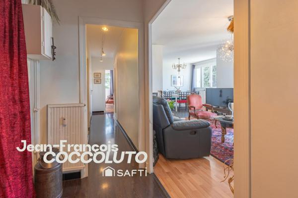 Charmant T3 avec balcon et garage