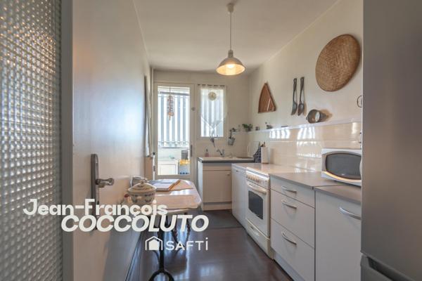 Charmant T3 avec balcon et garage