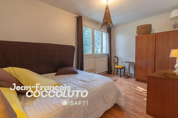 Charmant T3 avec balcon et garage