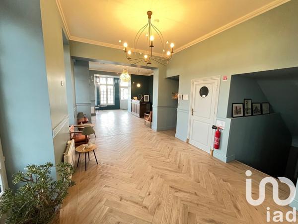 Château 10 pièces de 720 m² à Granville (50400)