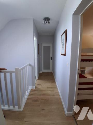 MAISON 4 CHAMBRES sur parc arboré