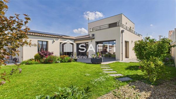 Maison contemporaine 162M2, 3 chambres, jardin, garage 29M2