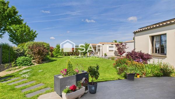 Maison contemporaine 162M2, 3 chambres, jardin, garage 29M2