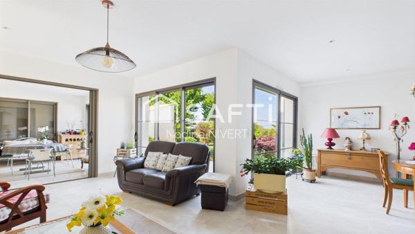 Maison contemporaine 162M2, 3 chambres, jardin, garage 29M2