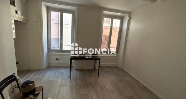 Location Local commercial 3 pièces 41.06 m² - Vienne 38200