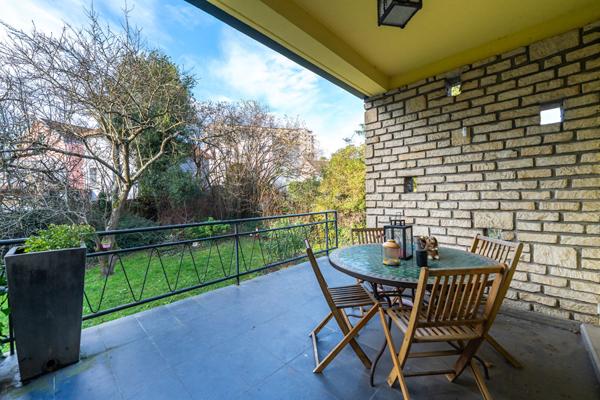 EXCLUSIVITÉ GUY HOQUET - Superbe maison Familiale secteur prisé et calme