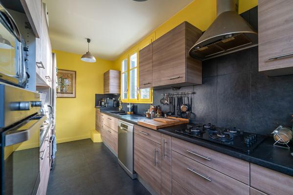 EXCLUSIVITÉ GUY HOQUET - Superbe maison Familiale secteur prisé et calme