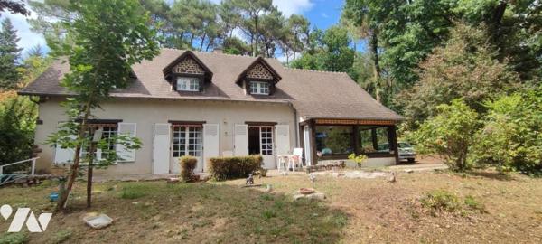 Maison 148 m² avec dépendance 3/4 chambres sur un terrain de 2890 m² 