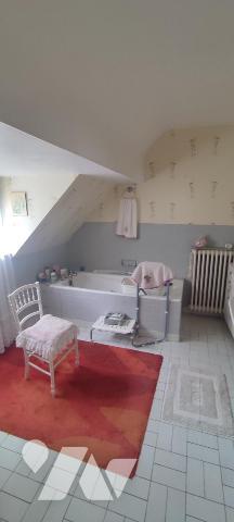 Maison 148 m² avec dépendance 3/4 chambres sur un terrain de 2890 m² 