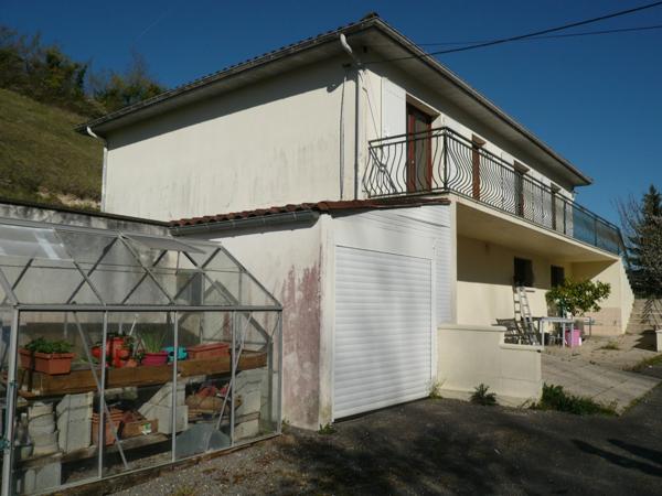 ⚜ SAINT LAURENT DE COGNAC A Vendre Maison Surélevée ⚜