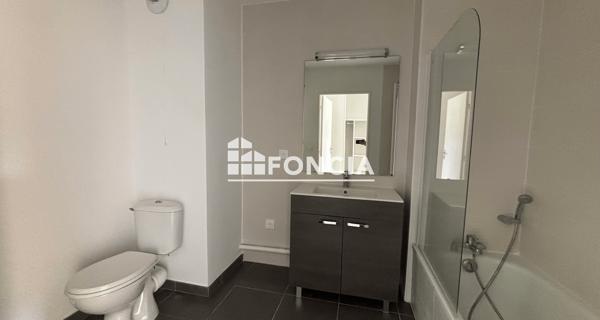 Location Appartement 2 pièces 45.9 m² - Belleville-en-beaujolais 69220