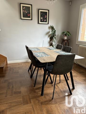 Maison 6 pièces de 125 m² à Bourges (18000)