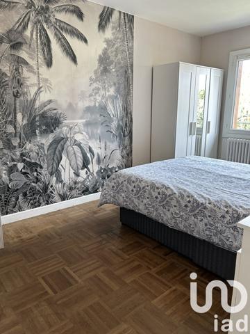 Maison 6 pièces de 125 m² à Bourges (18000)