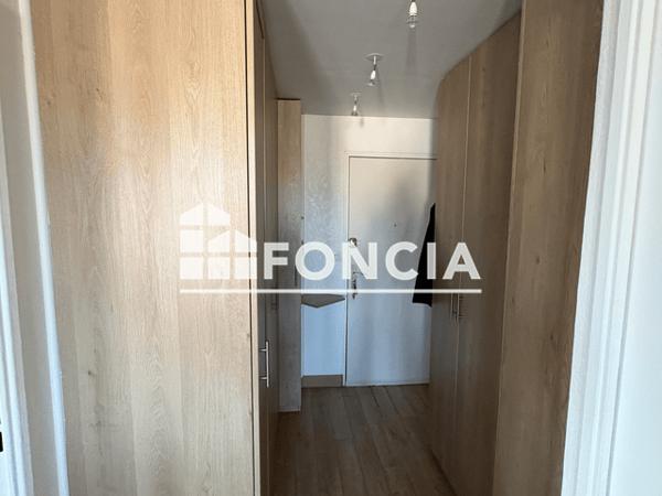 Location Appartement 2 pièces 49.24 m² - 53 - 55 AV D'HARCOURT Caen 14000