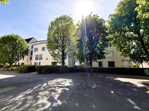 Sevran (93270) Appartement 4 Pièces avec loggia, cave proche RER B, futur métro 16