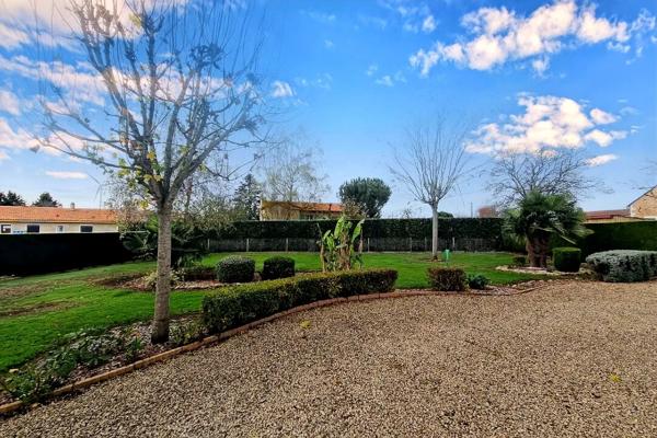 Maison Louzy 4 pièce(s) 130 m2