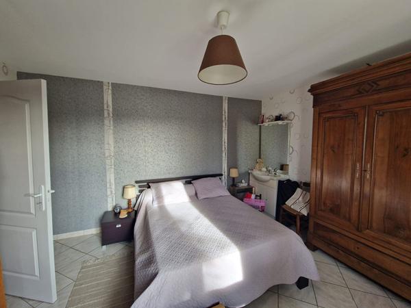 Maison Louzy 4 pièce(s) 130 m2