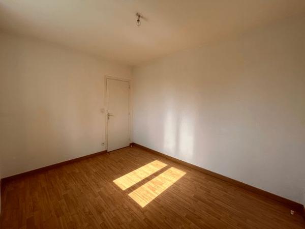 Location Appartement 2 pièces 38.8 m² - 1 RUE DE SAINT BRICE Pontfaverger Moronvilliers 51490