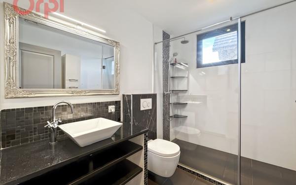 Maison à vendre    6 pièces • 201,77 m2 La Ville-du-Bois