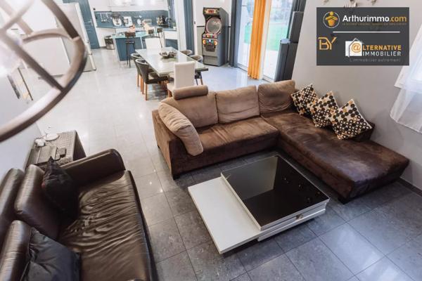 Vente Maison 9 pièces 240 m2 à La Bouëxière