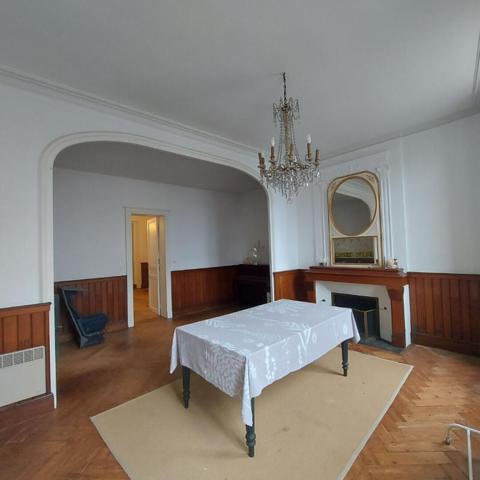 Maison de charme à Pauillac 8 pièce(s) 220m2