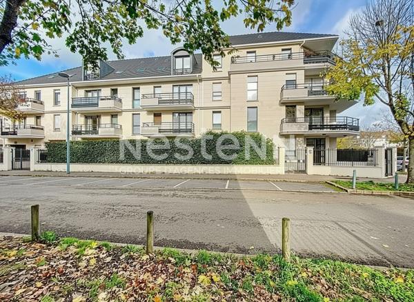 Appartement Montigny Le Bretonneux 3 pièces box et cave en sous-sol !