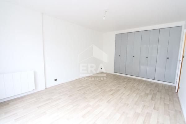 SAINT MARCEAU - Studio rénové - 30m² - PARKING CAVE