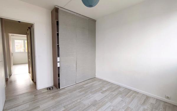 Appartement à vendre    3 pièces • 75 m2 Épône