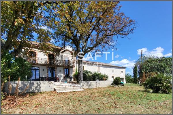 Maison 9 pièces d'environ 285 m²