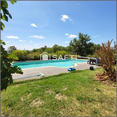 Maison 9 pièces d'environ 285 m²