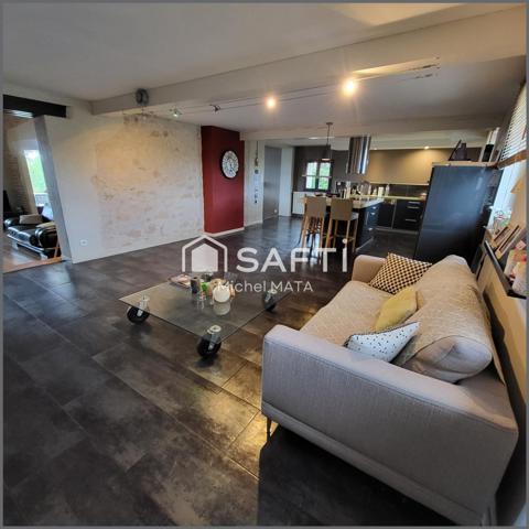 Maison 9 pièces d'environ 285 m²