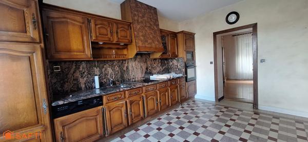 Maison de charme, 5 ch, cour intime hyper-centre