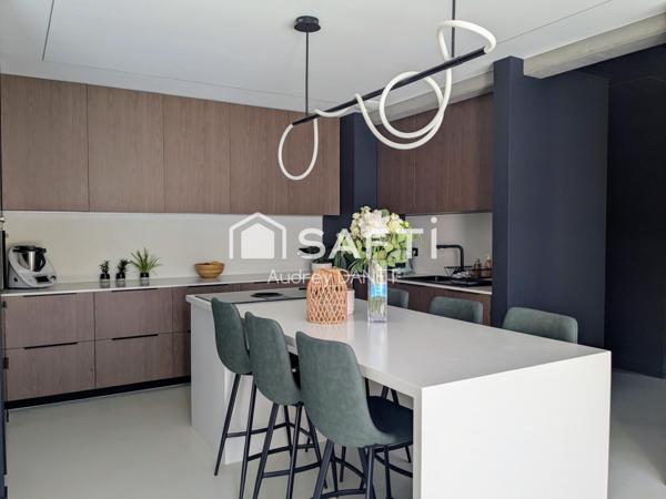 Maison de 2024, 5 chambres, garage et piscine